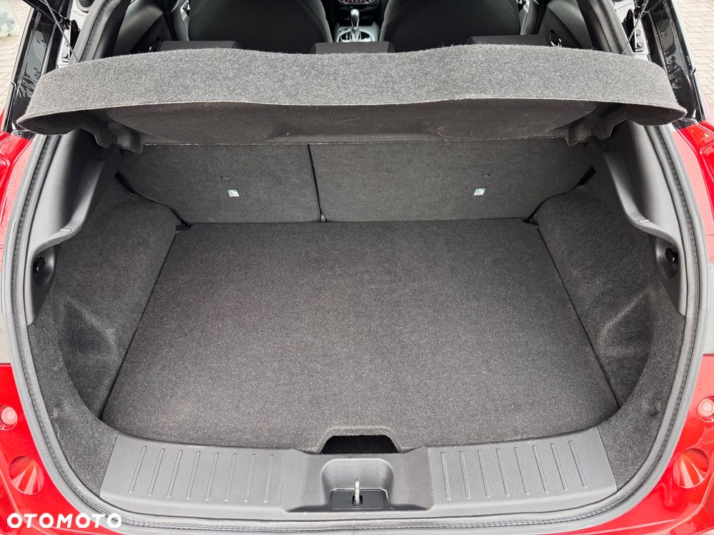 Nissan Juke 1.0 DIG-T N-Connecta DCT - 39