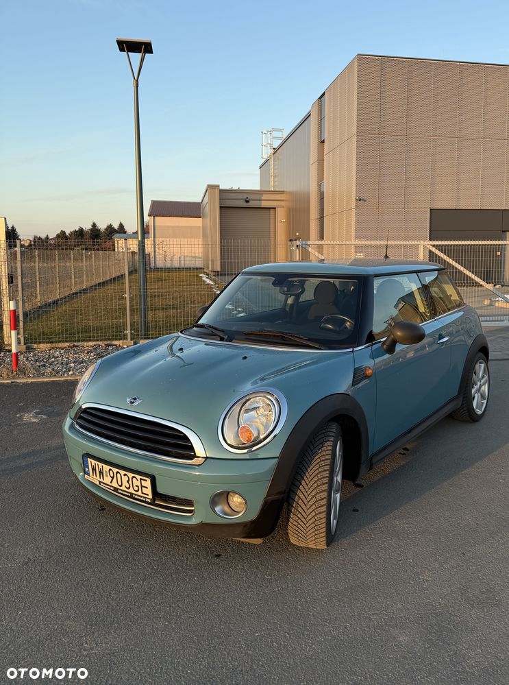 MINI ONE Standard - 12