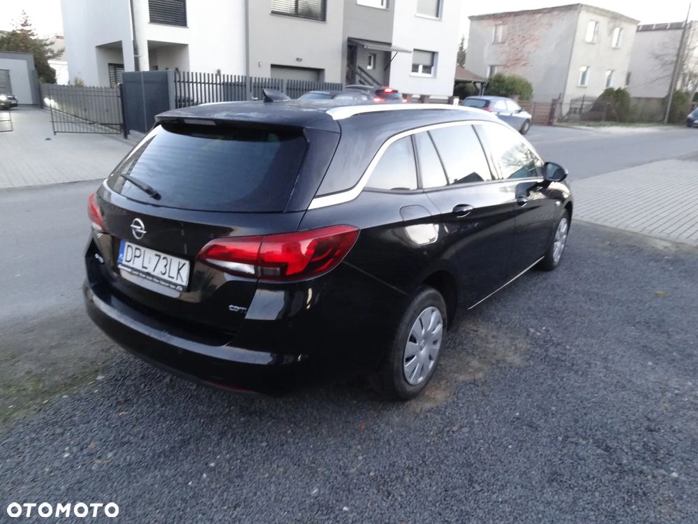 Opel Astra 1.6 D Start/Stop 120 Jahre - 9