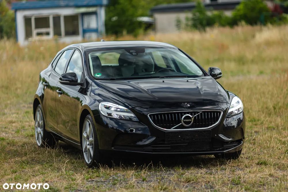 Volvo V40 T2 - 9