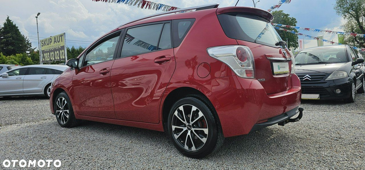 Toyota Verso - 38