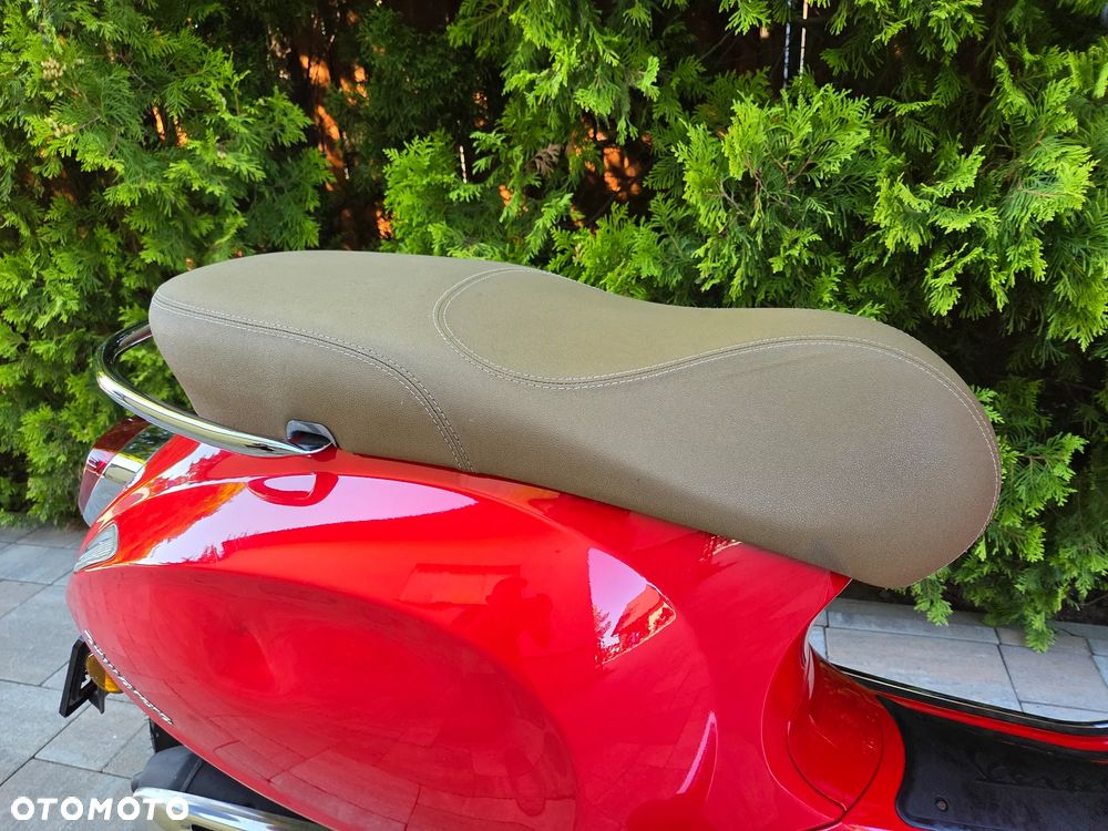 Piaggio Vespa - 24