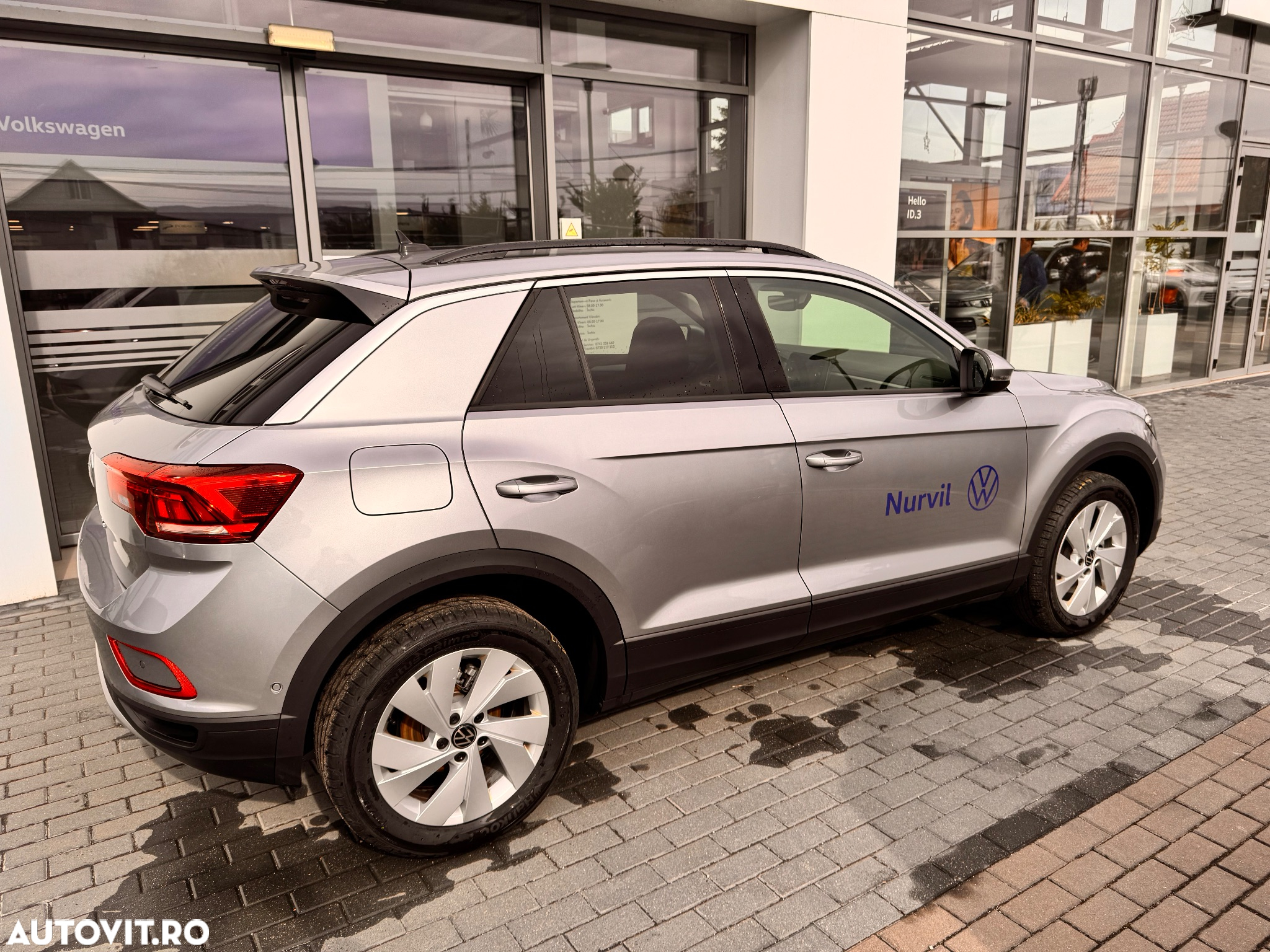 Volkswagen T-ROC 1.5 TSI DSG Life - 4