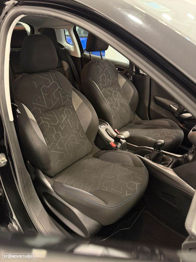 Peugeot 2008 1.2 PureTech Style - 11