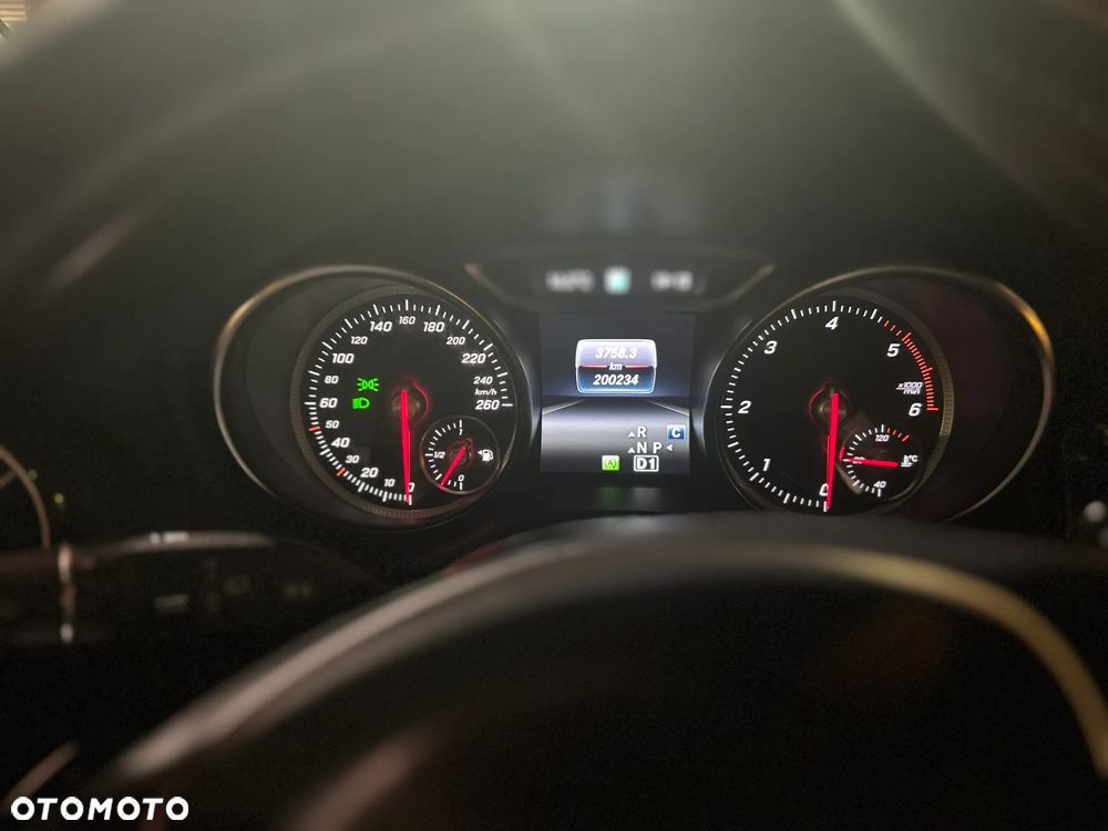 Mercedes-Benz CLA - 19