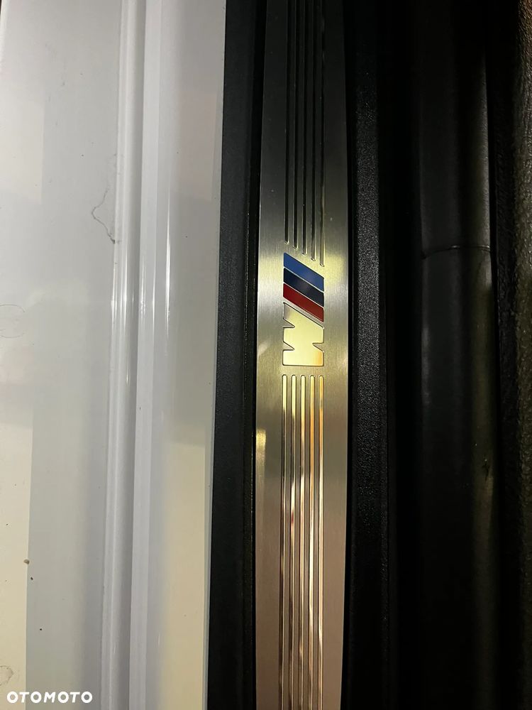 BMW X2 sDrive18i - 17