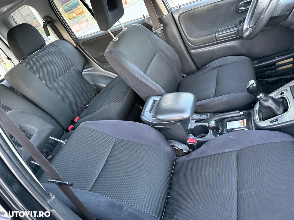 Suzuki Grand Vitara 2.0 TD Comfort - 8