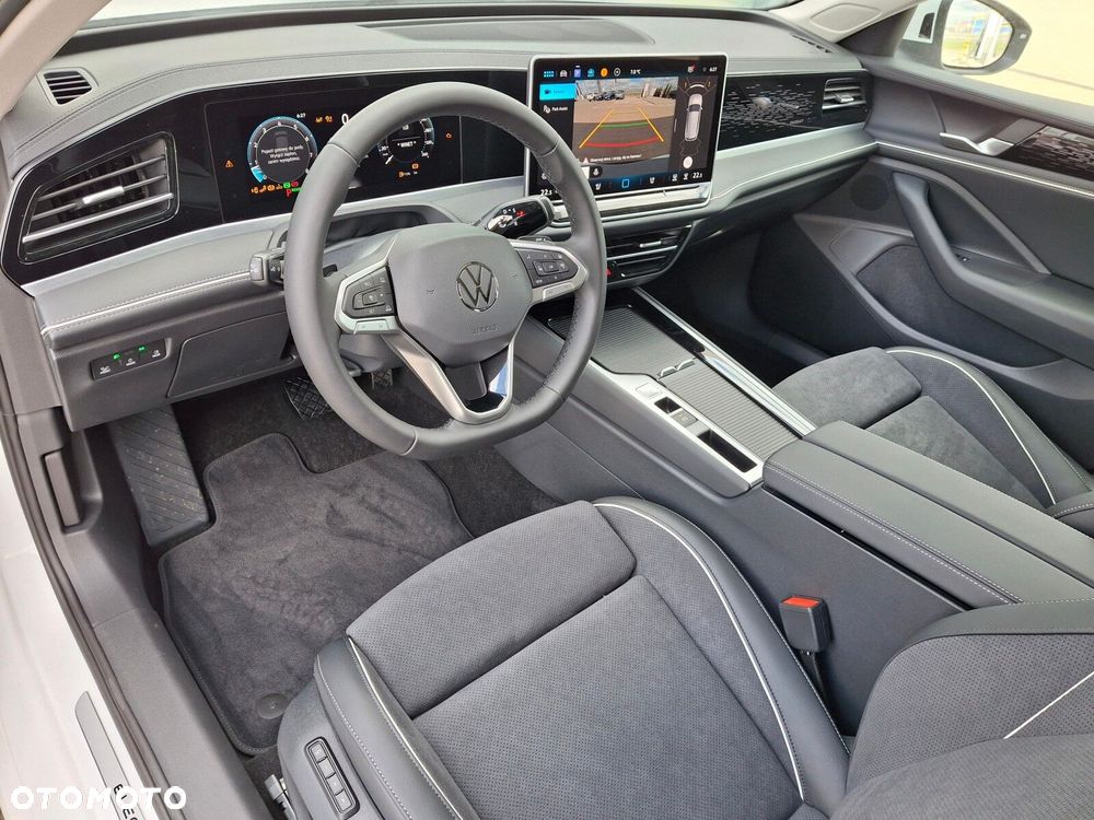 Volkswagen Passat Variant 1.5 TSI EVO Elegance DSG - 11