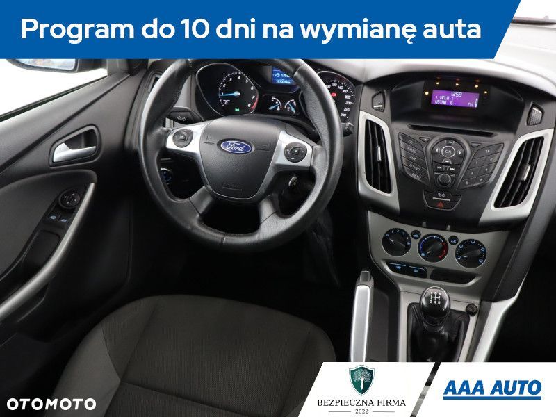 Ford Focus - 9