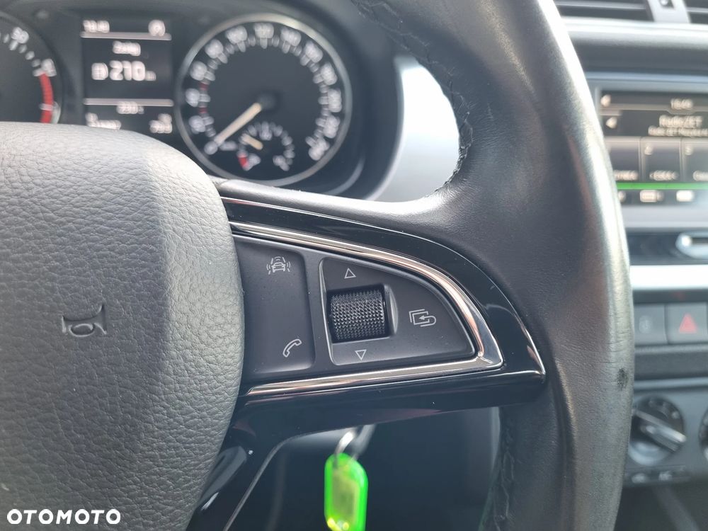 Skoda Fabia 1.0 TSI Ambition - 14