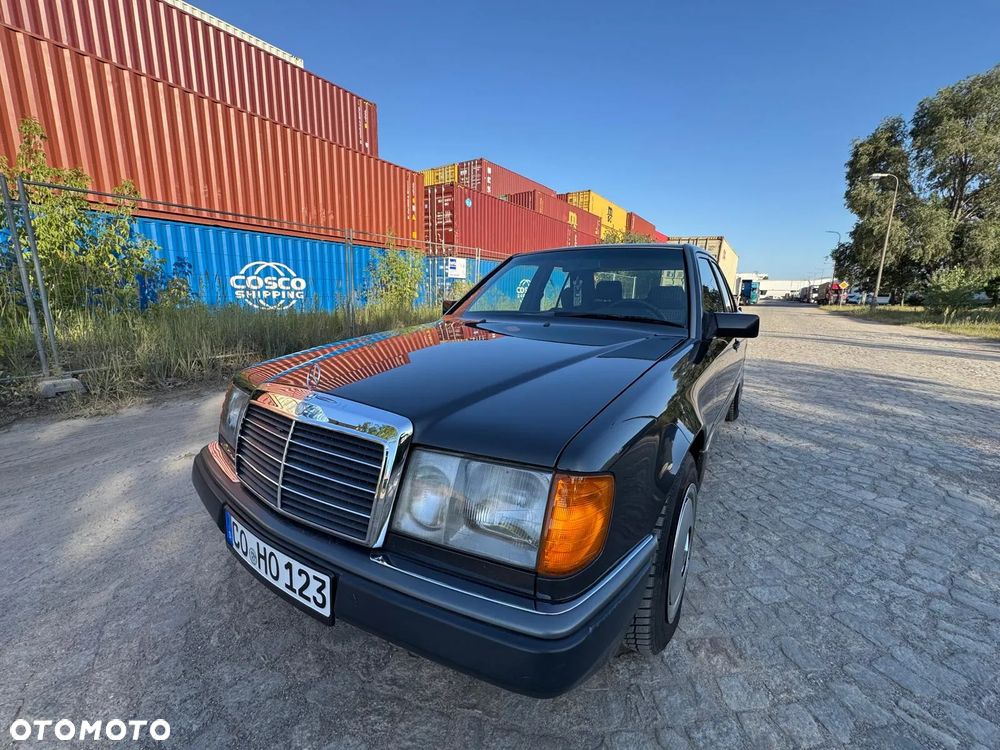 Mercedes-Benz W124 (1984-1993) - 1