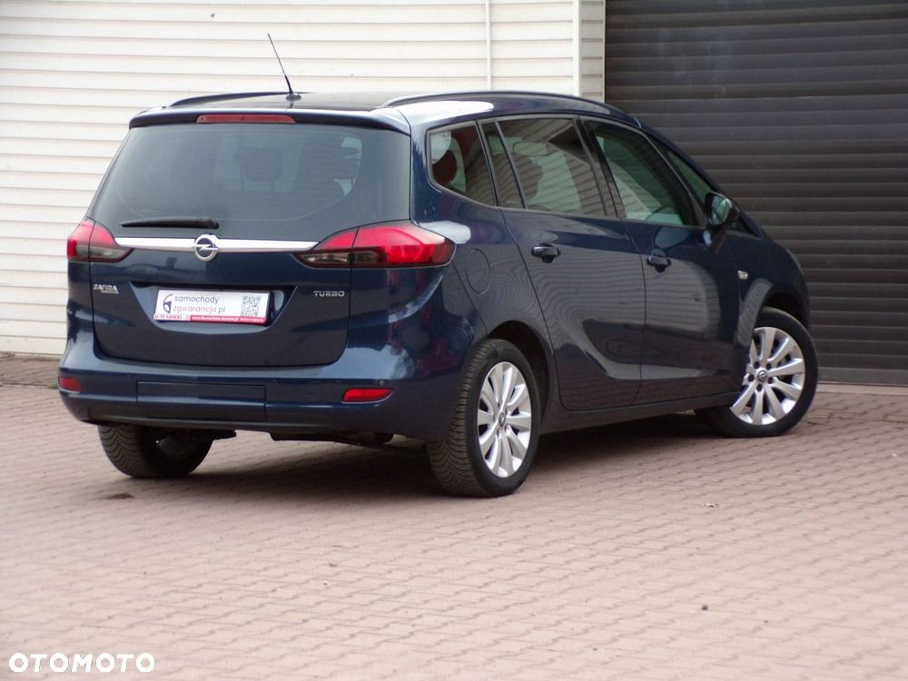Opel Zafira - 10