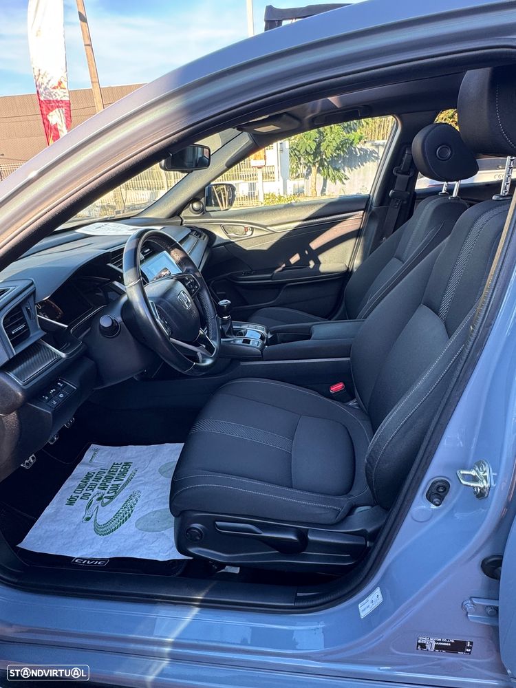 Honda Civic 1.5 i-VTEC Sport Plus - 13