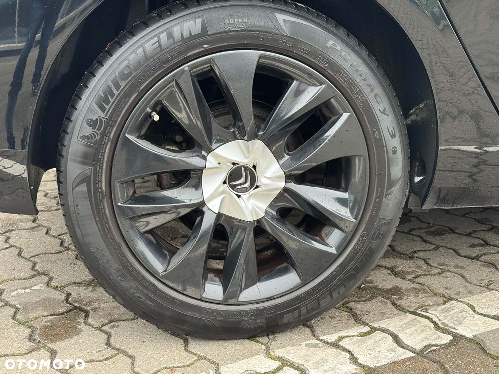 Citroën C4 1.6 HDi Attraction - 6