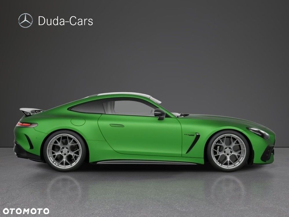 Mercedes-Benz AMG GT - 4