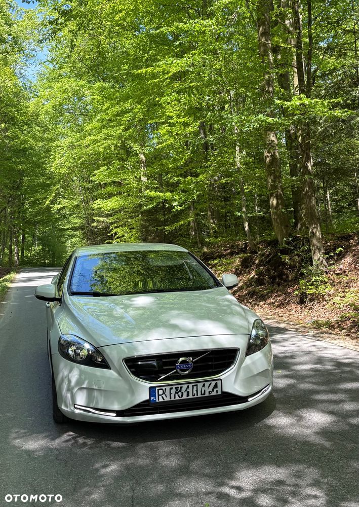 Volvo V40 D4 Summum - 2