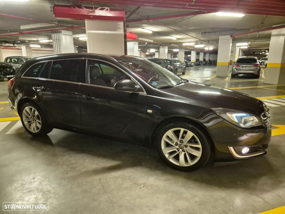 Opel Insignia Sports Tourer 1.6 CDTi Cosmo S/S — fotografia 9