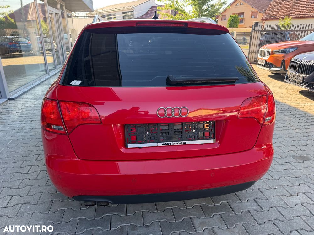 Audi A4 Avant 2.0 TDI - 10