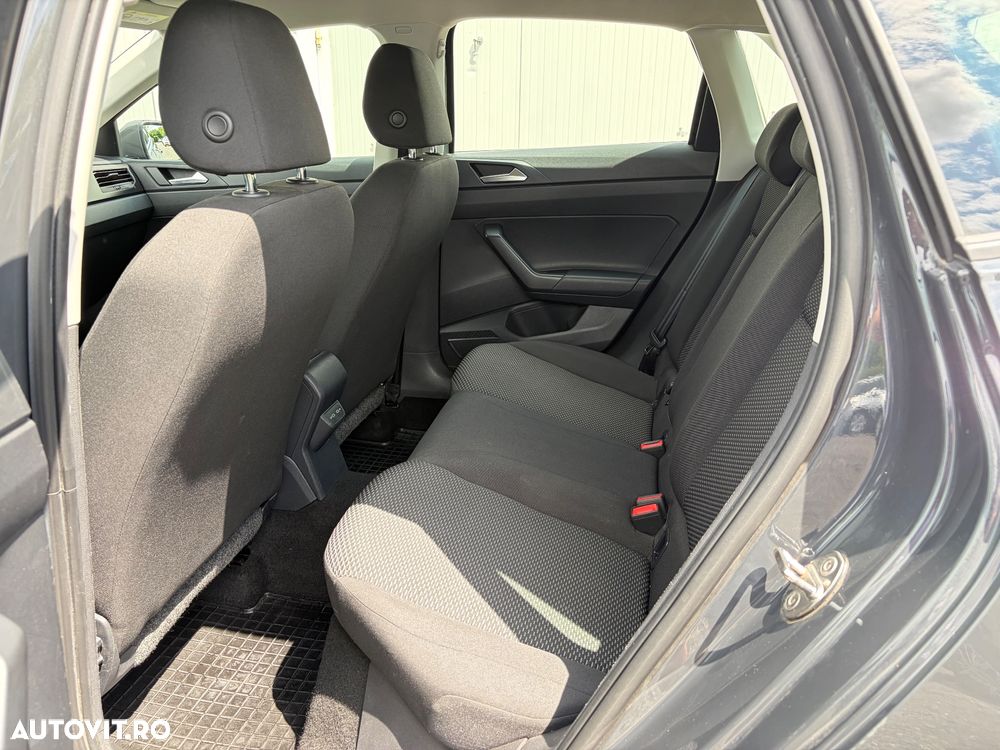 Volkswagen Polo 1.0 Comfortline - 25