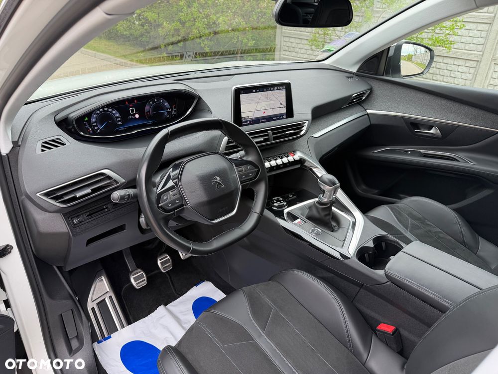 Peugeot 3008 - 12