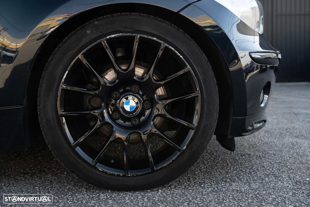 BMW 118 d Pack M - 5