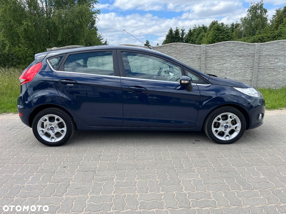 Ford Fiesta 1.4 Titanium - 11