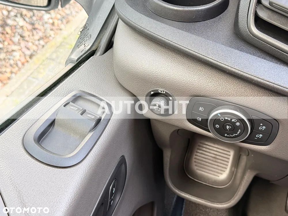 Ford Transit - 29