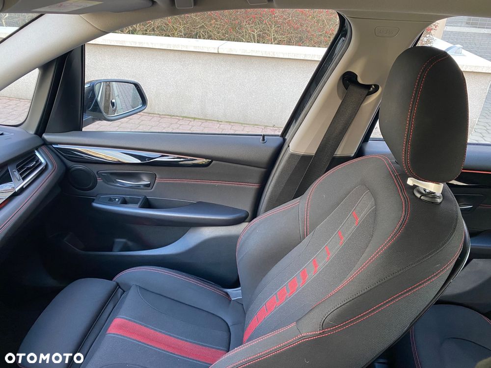 BMW Seria 2 218d Advantage sport - 14