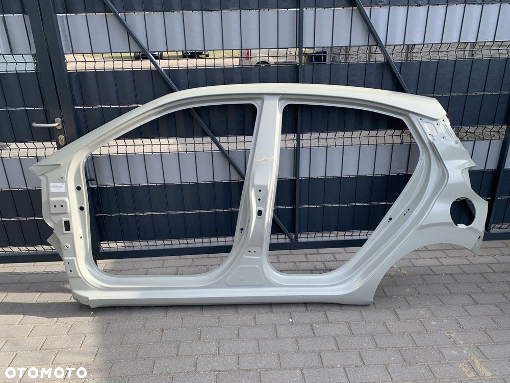 NOWY ORYGINALNY PRÓG LEWY PRZEDNI HYUNDAI I10 III 3 20-26 LEWA PRZÓD 71112-K7000 - 2