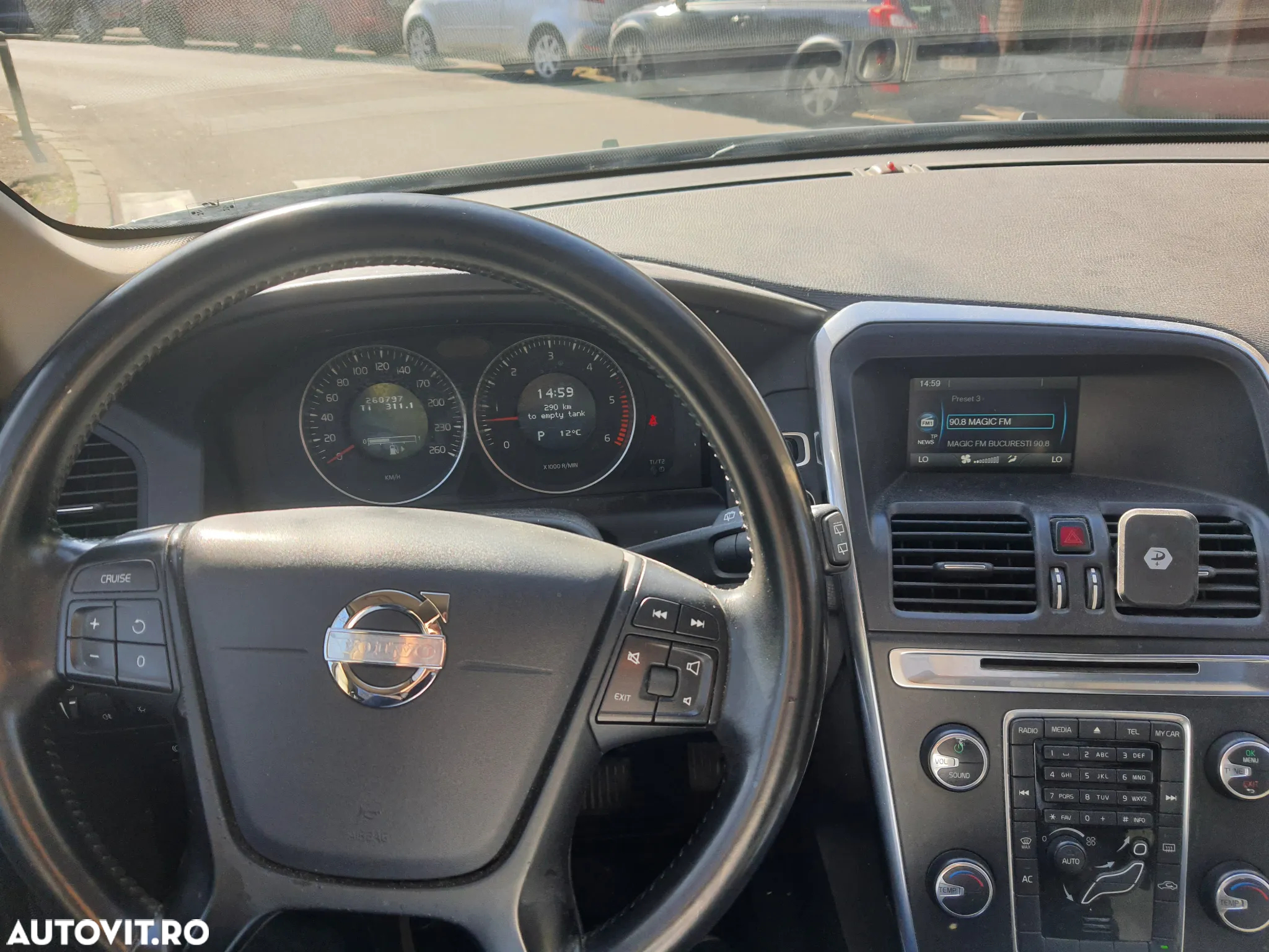 Volvo XC 60 D3 AT6 Kinetic - 4