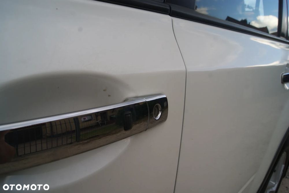 Nissan X-Trail 2.0 dCi 4x4 DPF LE - 17
