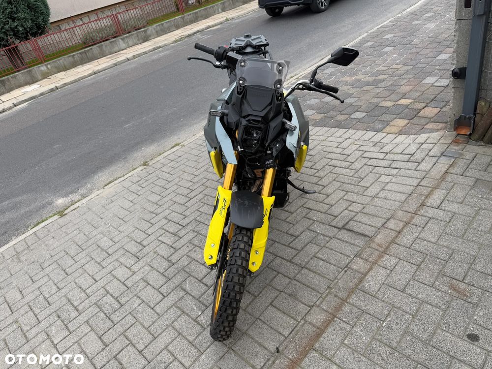 Suzuki DL - 2
