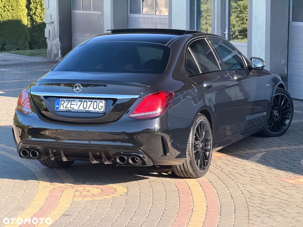 Mercedes-Benz Klasa C AMG 43 4Matic 9G-TRONIC - 18