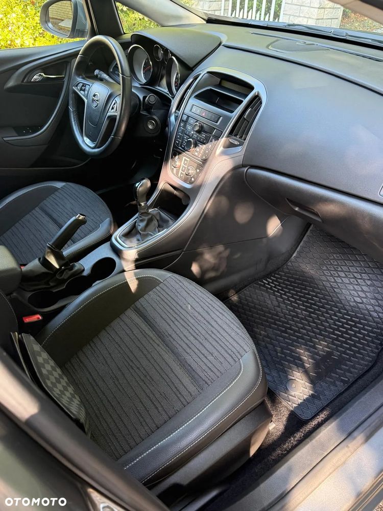 Opel Astra 1.6 Active - 9