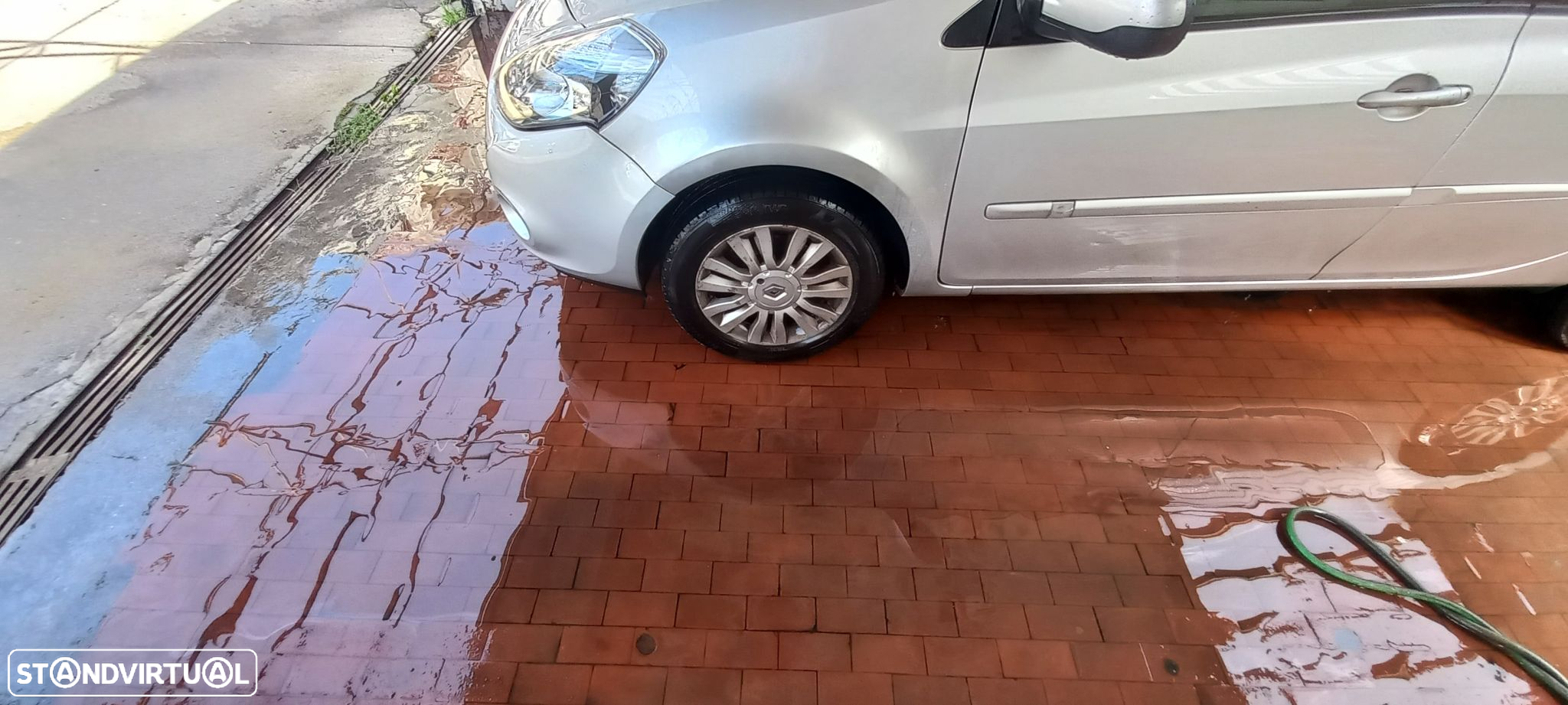 Renault Clio Break 1.2 16V Dynamique S - 2