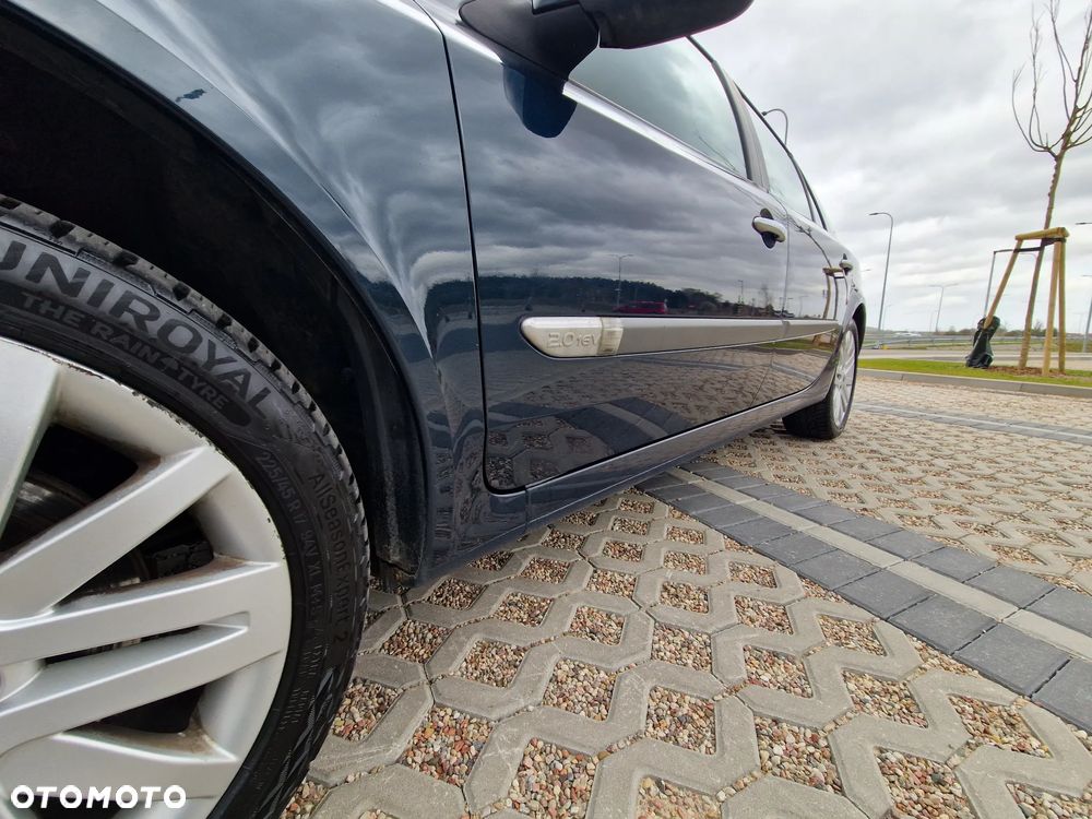 Renault Laguna - 12
