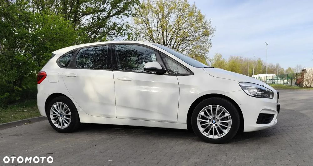 BMW Seria 2 216d - 2