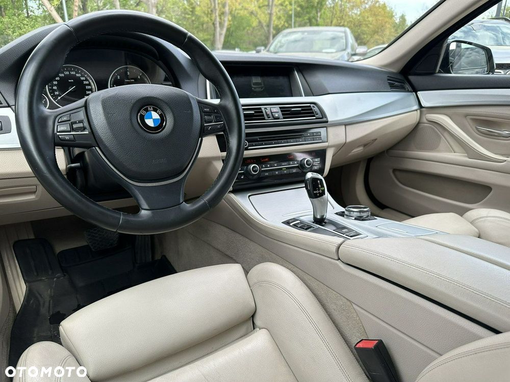 BMW Seria 5 - 24