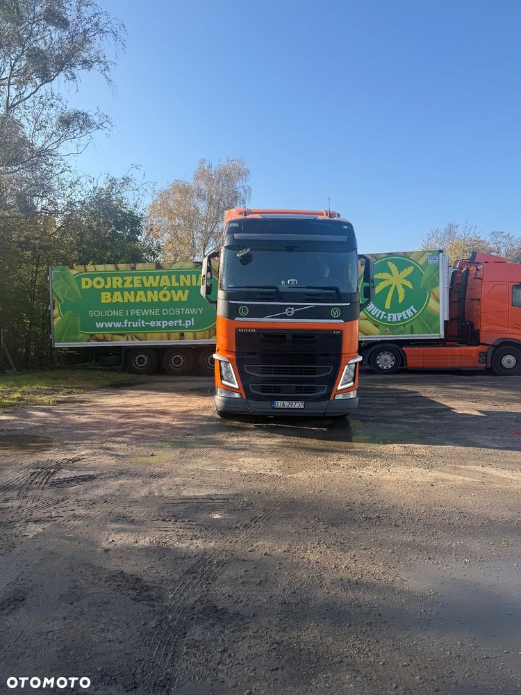 Volvo DB