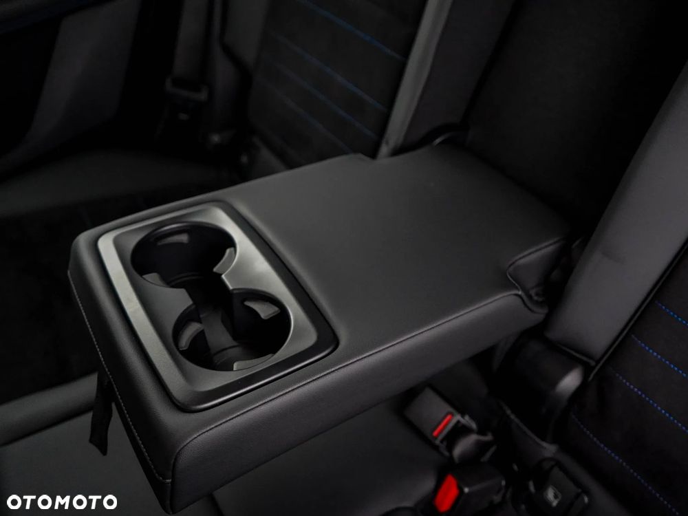 BMW Seria 2 218i M Sport sport - 31