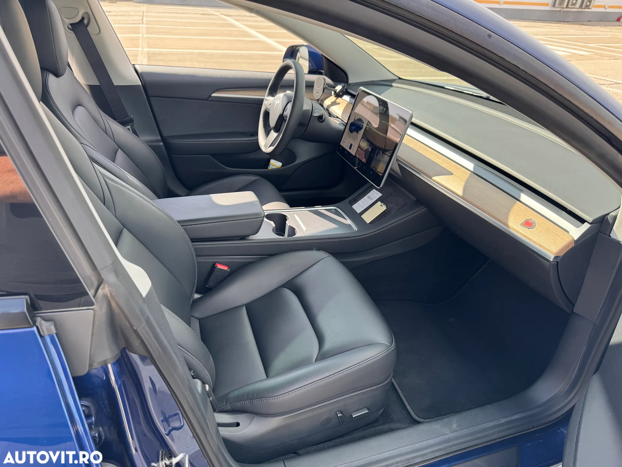 Tesla Model 3 Long Range - 19