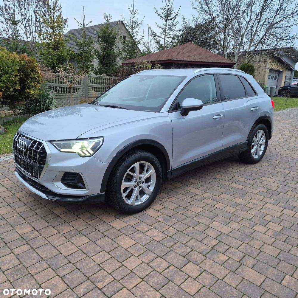 Audi Q3 35 TFSI S line - 2