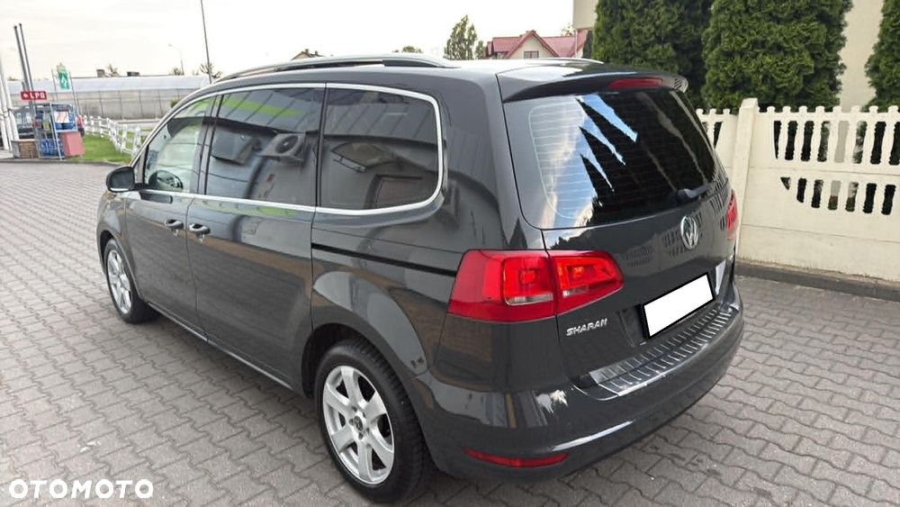 Volkswagen Sharan 2.0 TDI Blue Motion Highline - 4