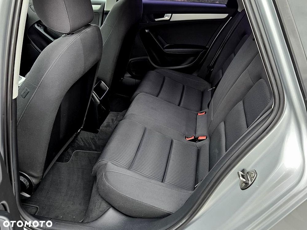 Audi A4 Avant 2.0 TFSI Ambition - 22