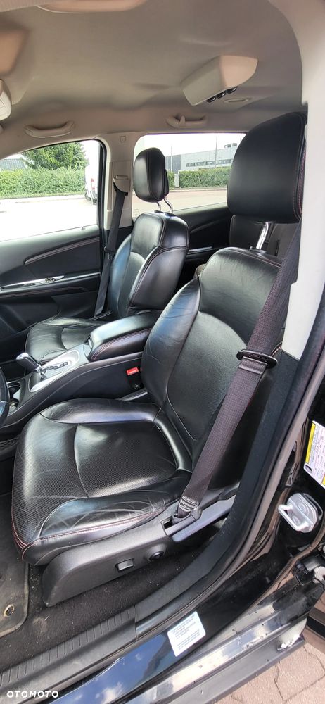Dodge Journey - 4