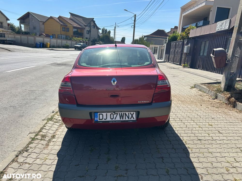 Renault Megane II 1.6 Influence - 7