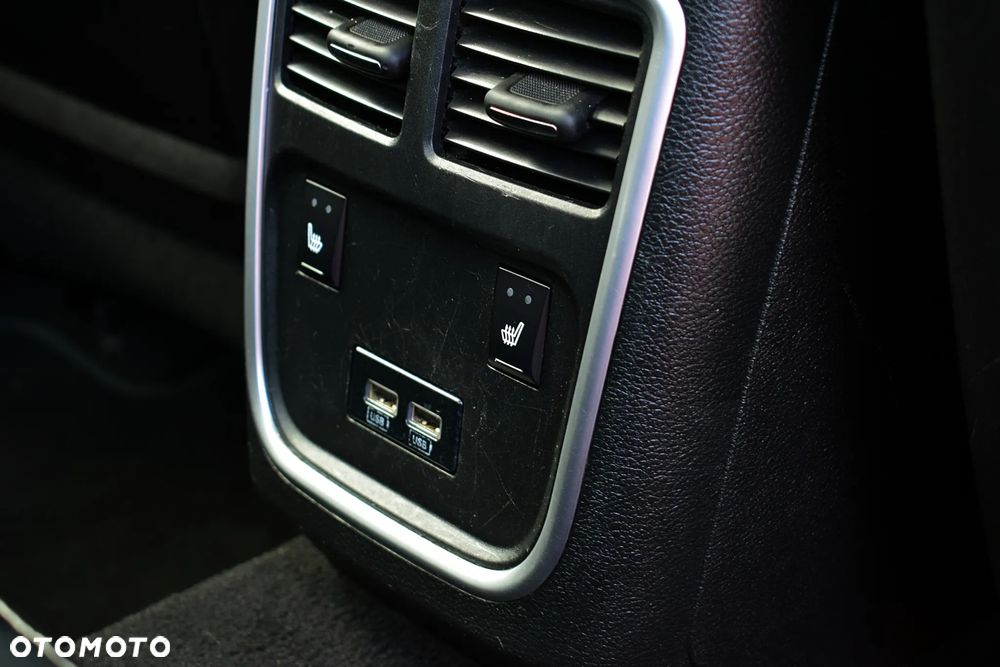 Chrysler 300 - 24