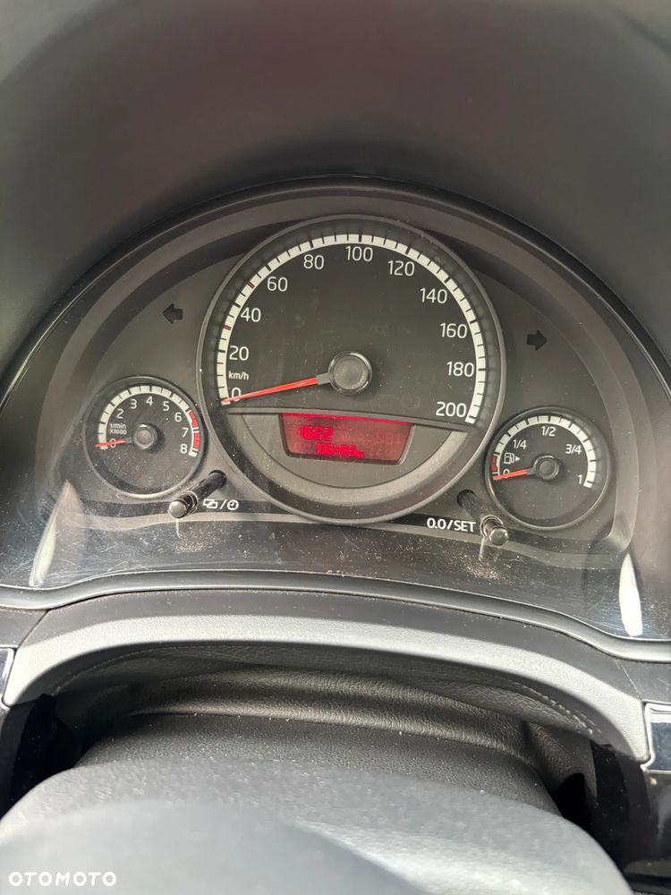 Volkswagen up! 1.0 move - 14