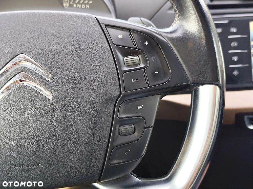 Citroën C4 Grand Picasso 2.0 BlueHDi MoreLife S&S EAT6 - 17