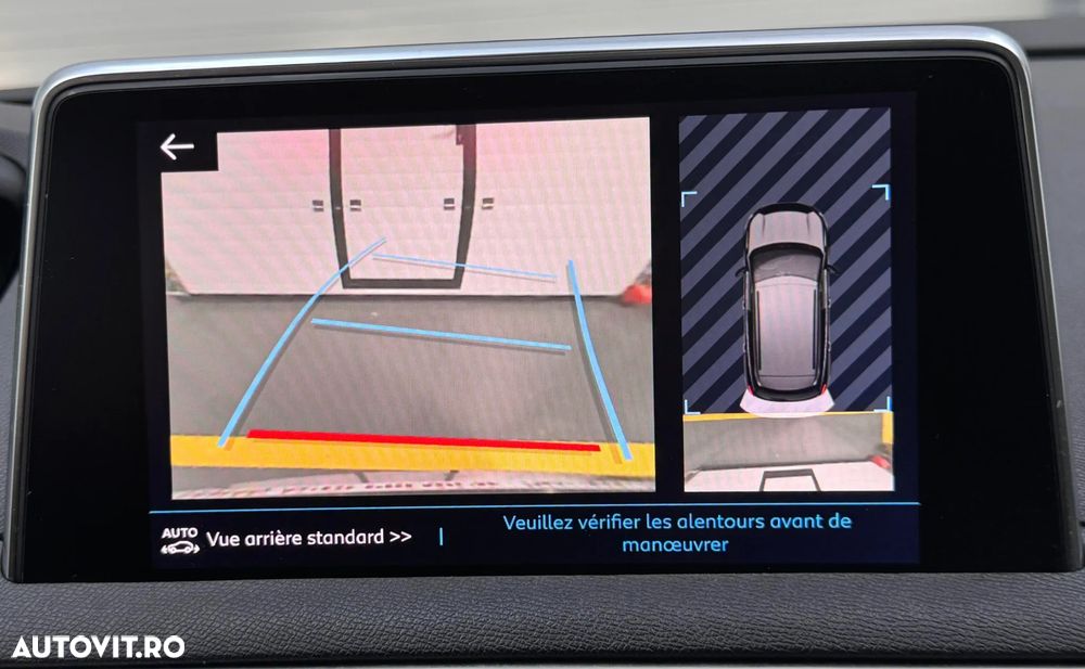 Peugeot 3008 Plug-In Hybrid 225 e-EAT8 GT - 26